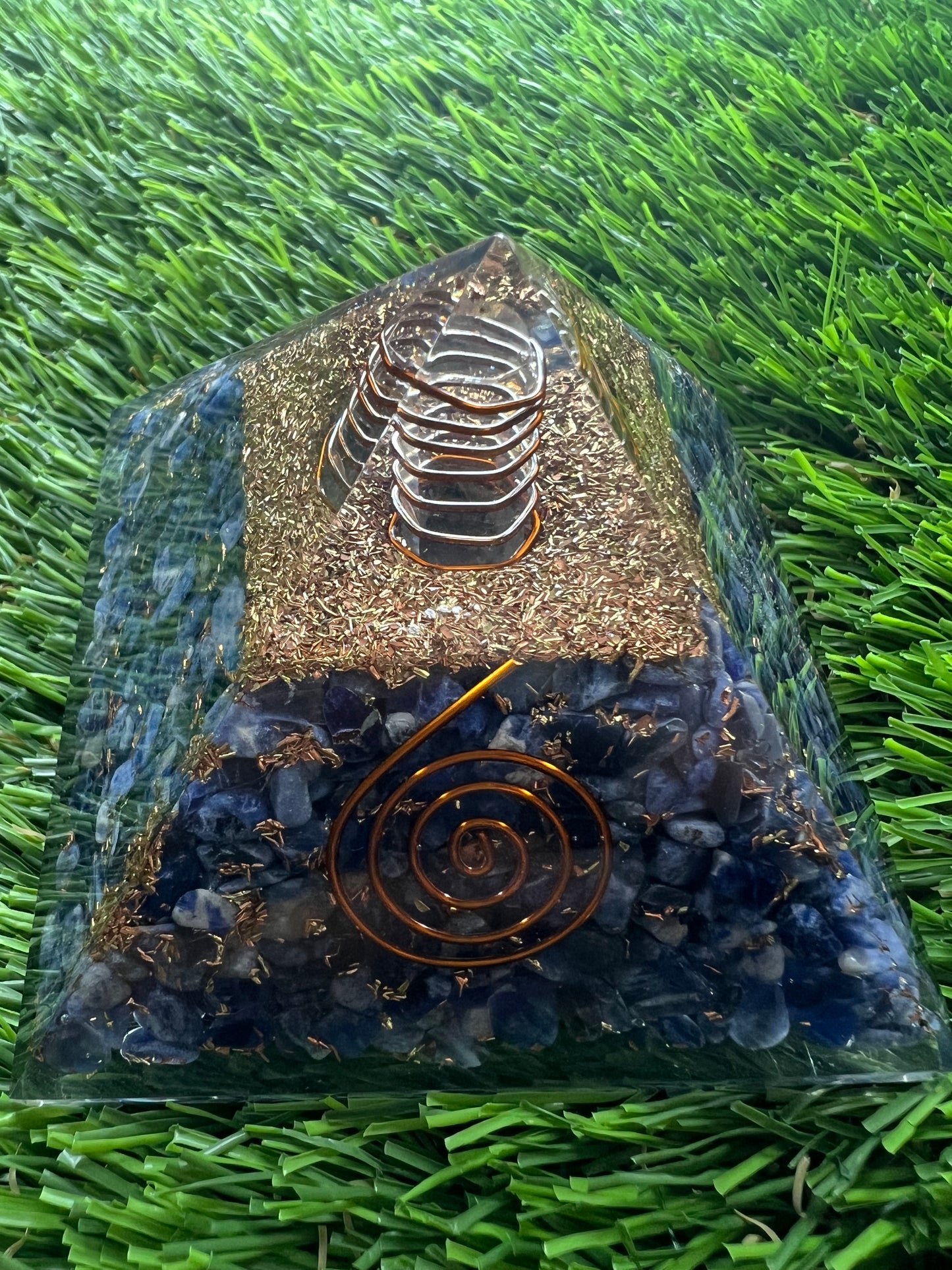 Sodalite Pyramid (Orgonite)
