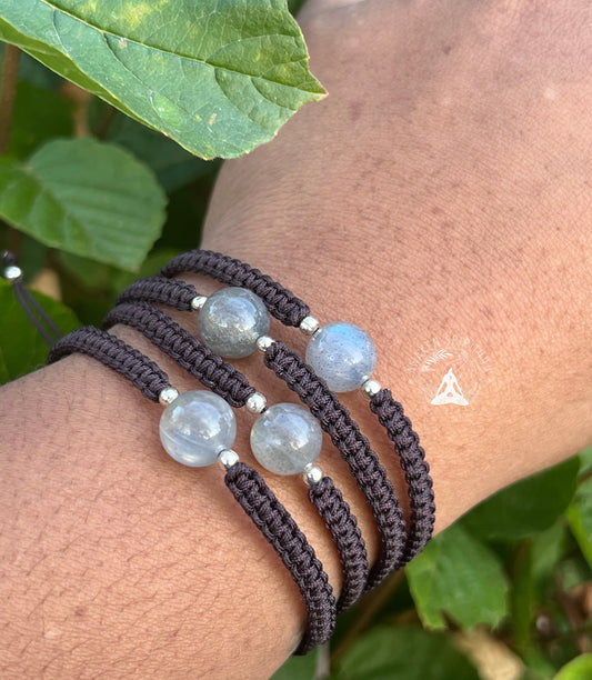 Labradorite (pull cord bracelet)